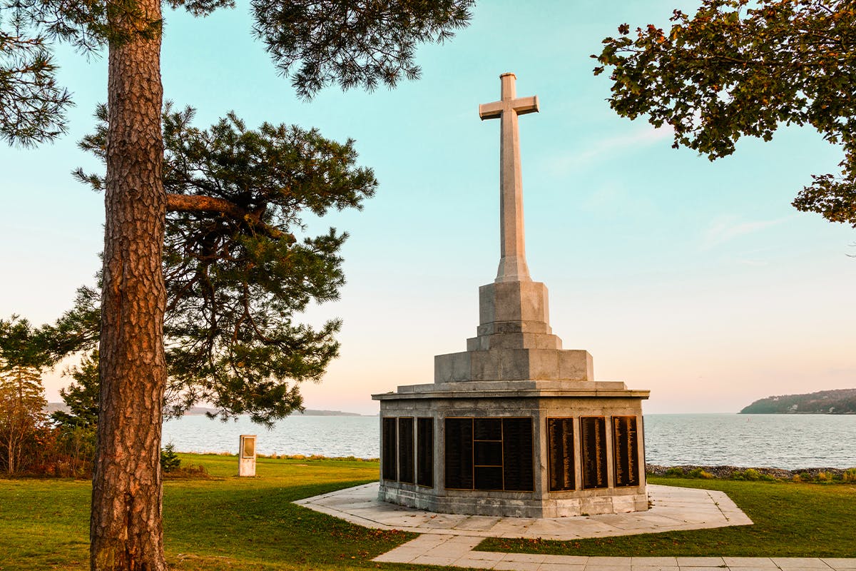 Discover Halifax by E-Bike (Small Group Tour)
