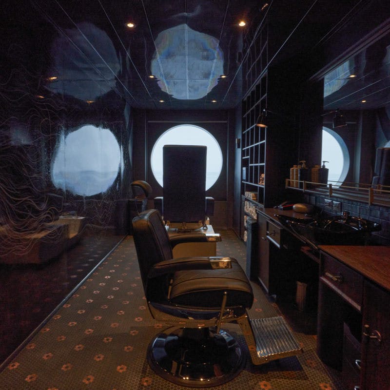 Barber Saloon with ocean view