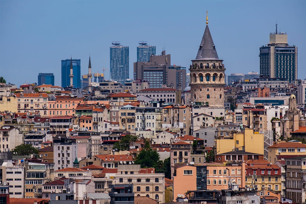 Dine & Dazzle: Rooftop at St. Regis