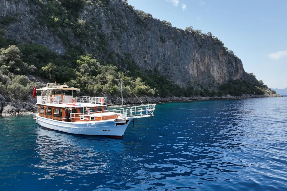 Bays & Bliss: A Bodrum Boat Escape