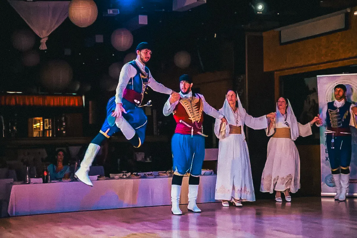 Alikianos Village Tour & Traditional Dance Lesson