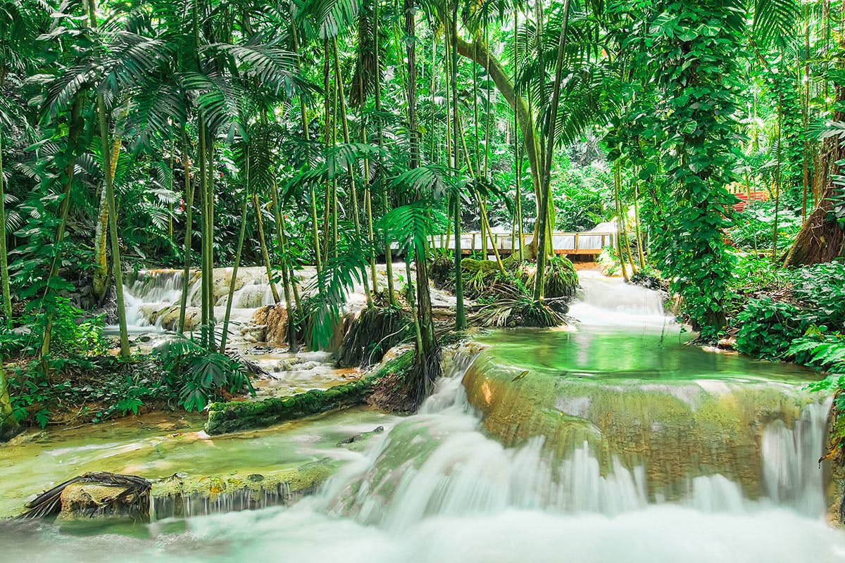 Ambulatory Accessible Waterfalls and Shopping