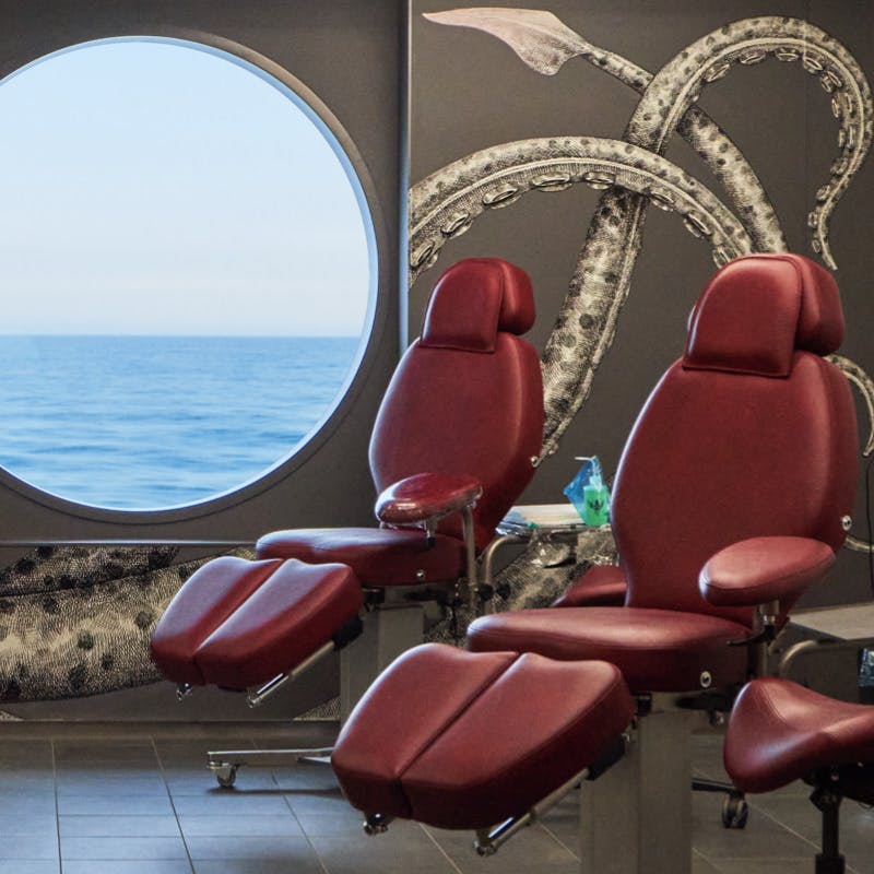 Tatoo's chair with ocean view
