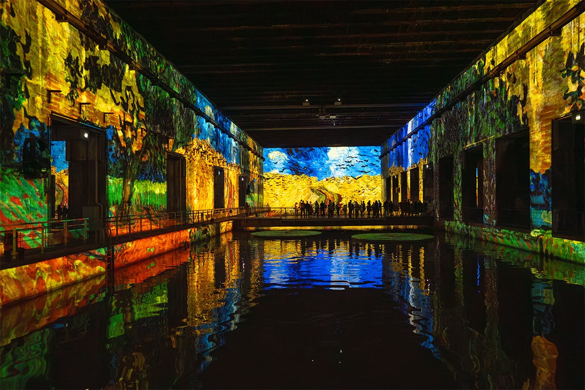 Les Bassins des Lumières Digital Art Experience