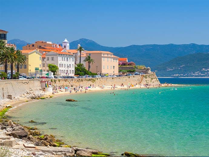 03.IMG-DEST-MED-Ajaccio-87131871-960x672