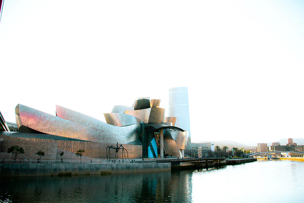 Bilbao River Cruise & Old Town Walking Tour