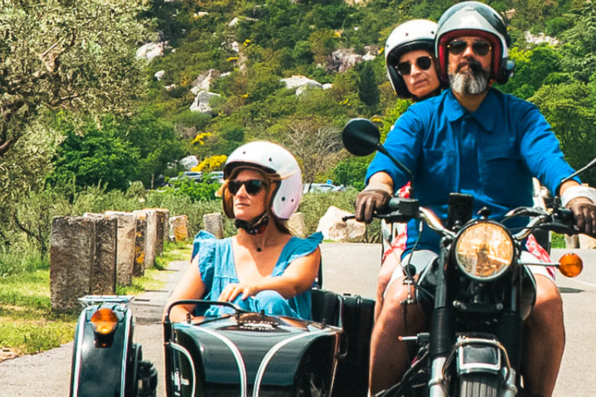 Aix En Provence Sidecar Tour & Wine Tasting
